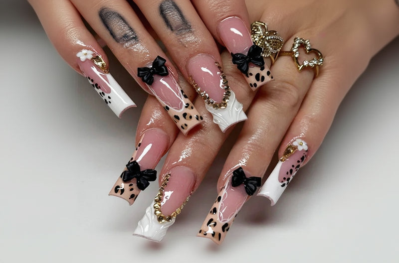 24Pcs Long Ballerina False Nails Press on Nails Serpentine Flower with Rhinestones French Fake Nails Wearable White Nail Tips