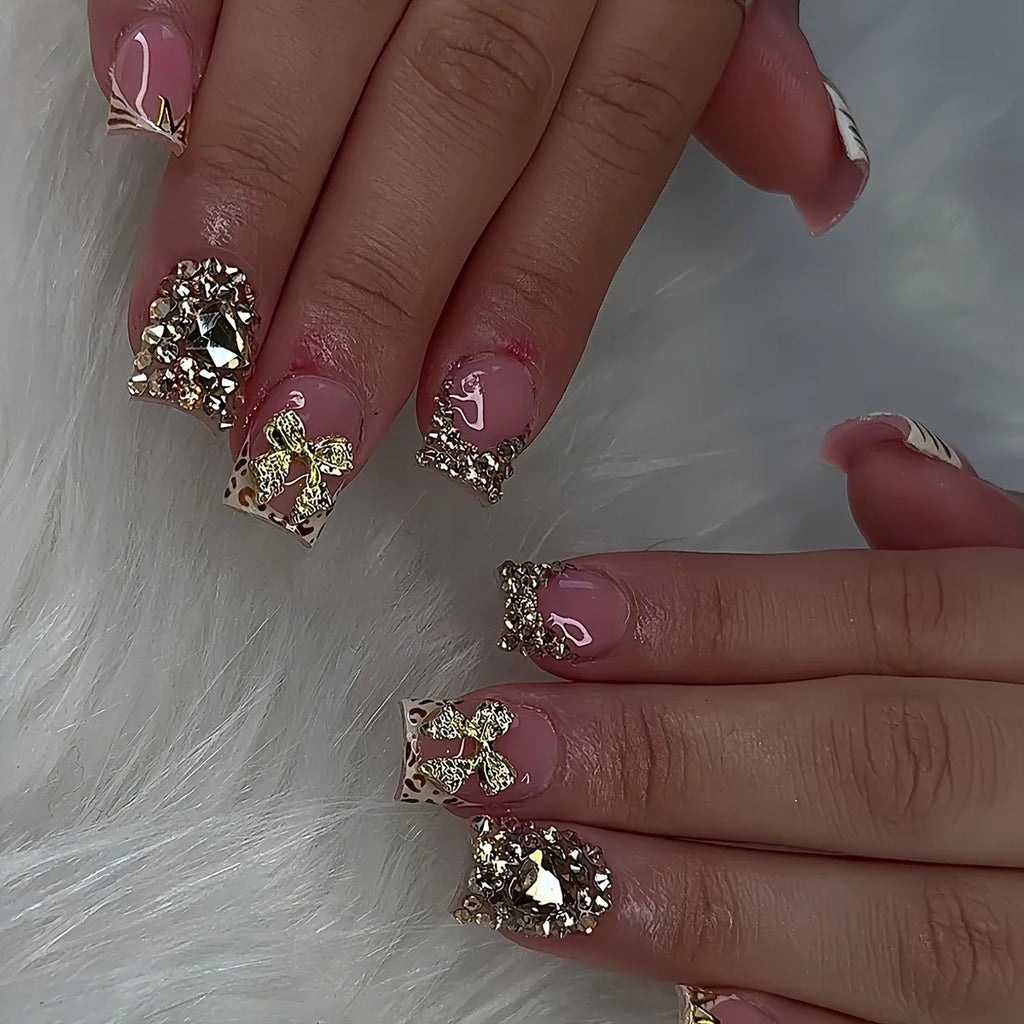 24pcs Nude Pink Sweet Fake Nails Short Duckbill Leopard Print French False Nails With 3D Bowknots Butterfly Cherry Press On Nail