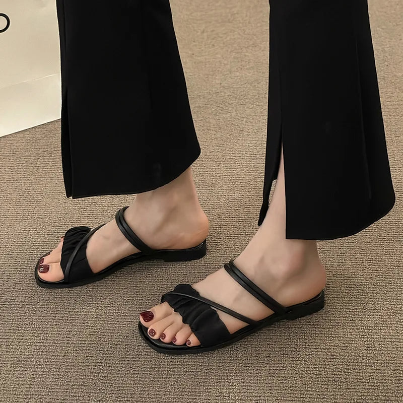 2023 Fashion Woman Sandals Women Sandals Ladies Square Heels Elegant Summer Slippers Outside Cross Tied Leather Female Slides