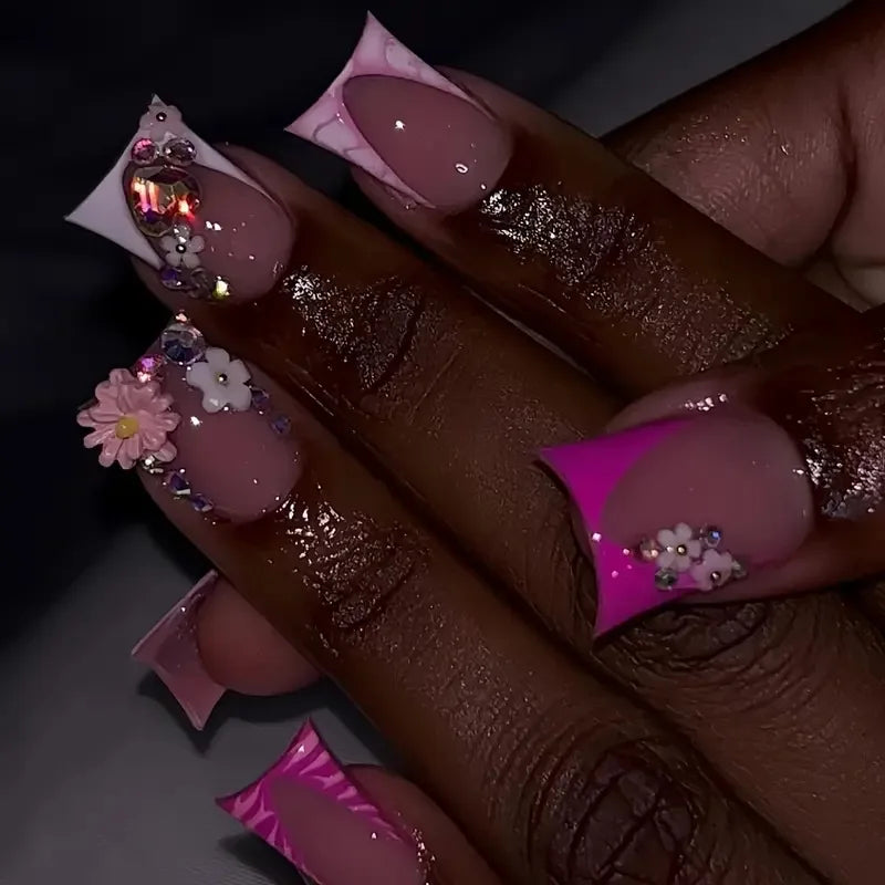 24pcs Duckbill shaped French Press on Nails Spice Girls Crocodile Print False Nails Full Cover Wearable Short Square Fake Nails