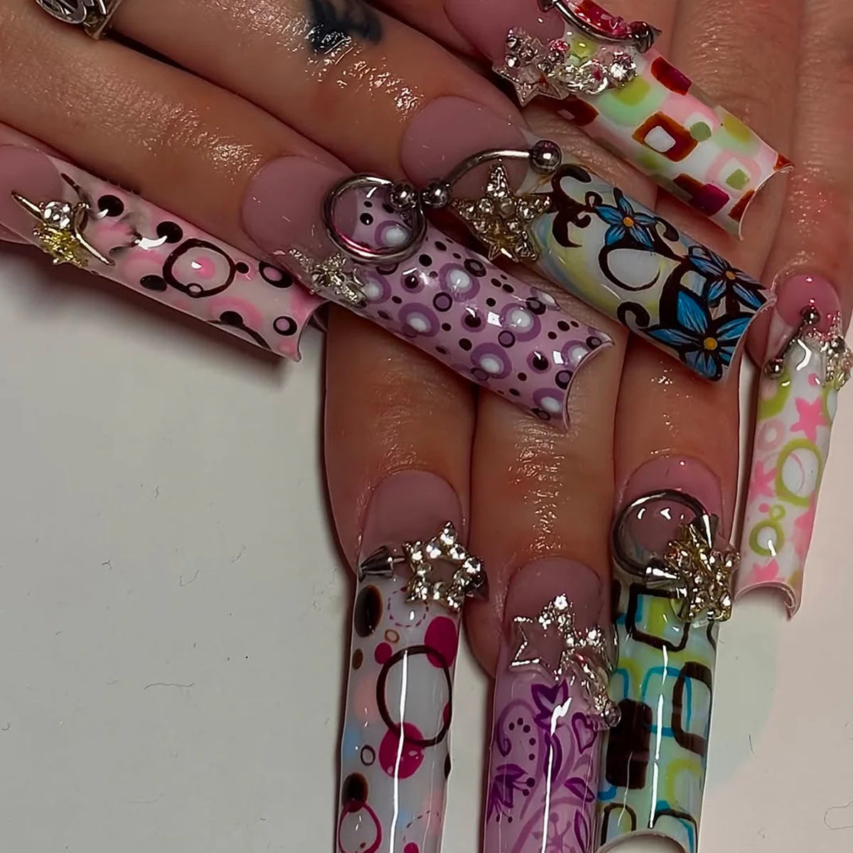 24Pcs Long Ballerina False Nails Press on Nails Serpentine Flower with Rhinestones French Fake Nails Wearable White Nail Tips